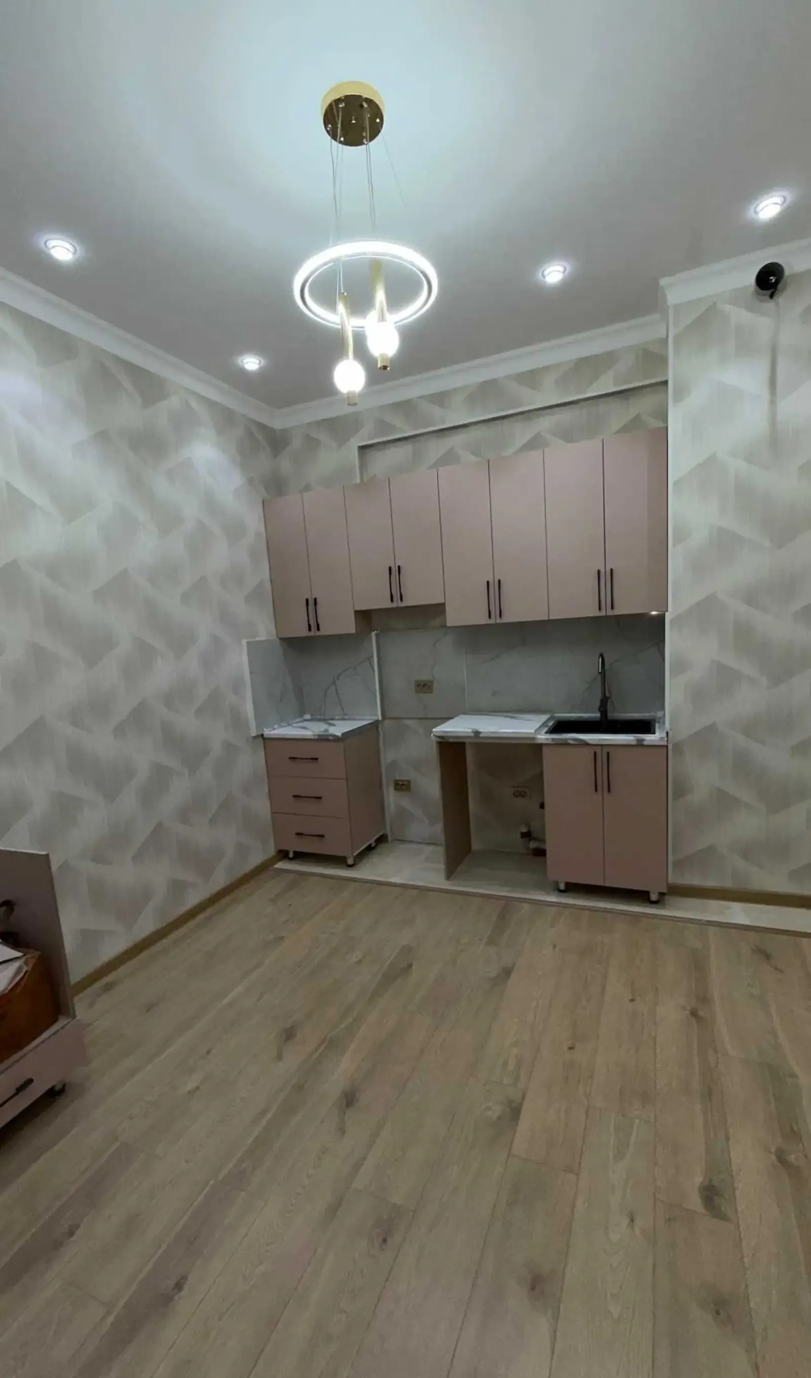 2-комн. квартира, 2 этаж, 90 м², Сино