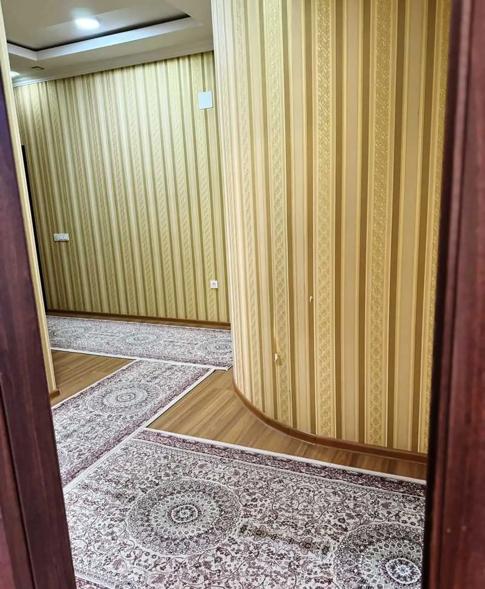 2-комн. квартира, 2 этаж, 86м², Шоҳмансур