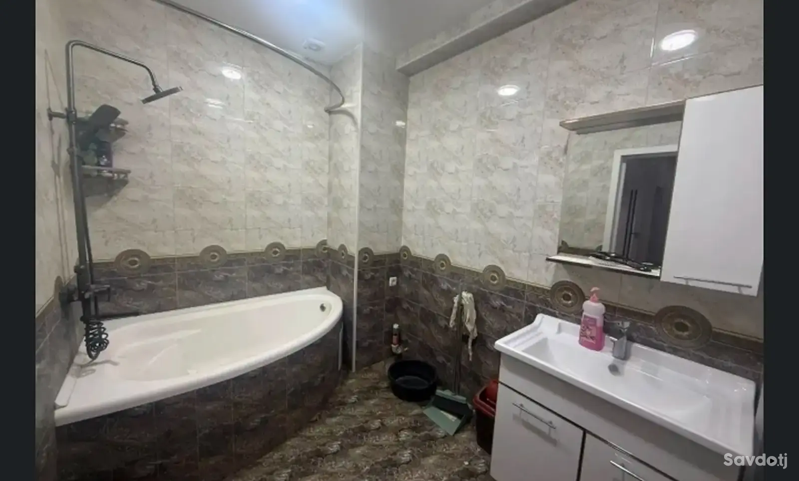 3-комн. квартира, 13 этаж, 100м², шохмансур. Овир. ГрандОтель
