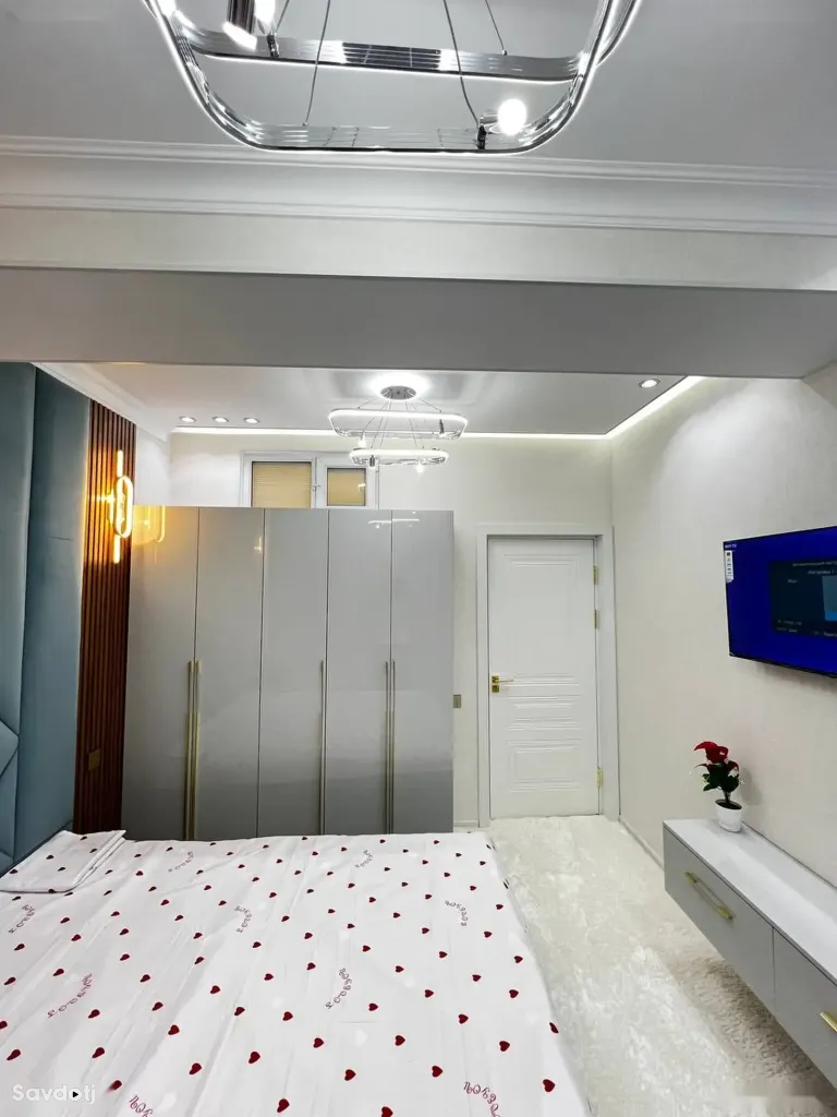 3-комн. квартира, 2 этаж, 70 м², сино