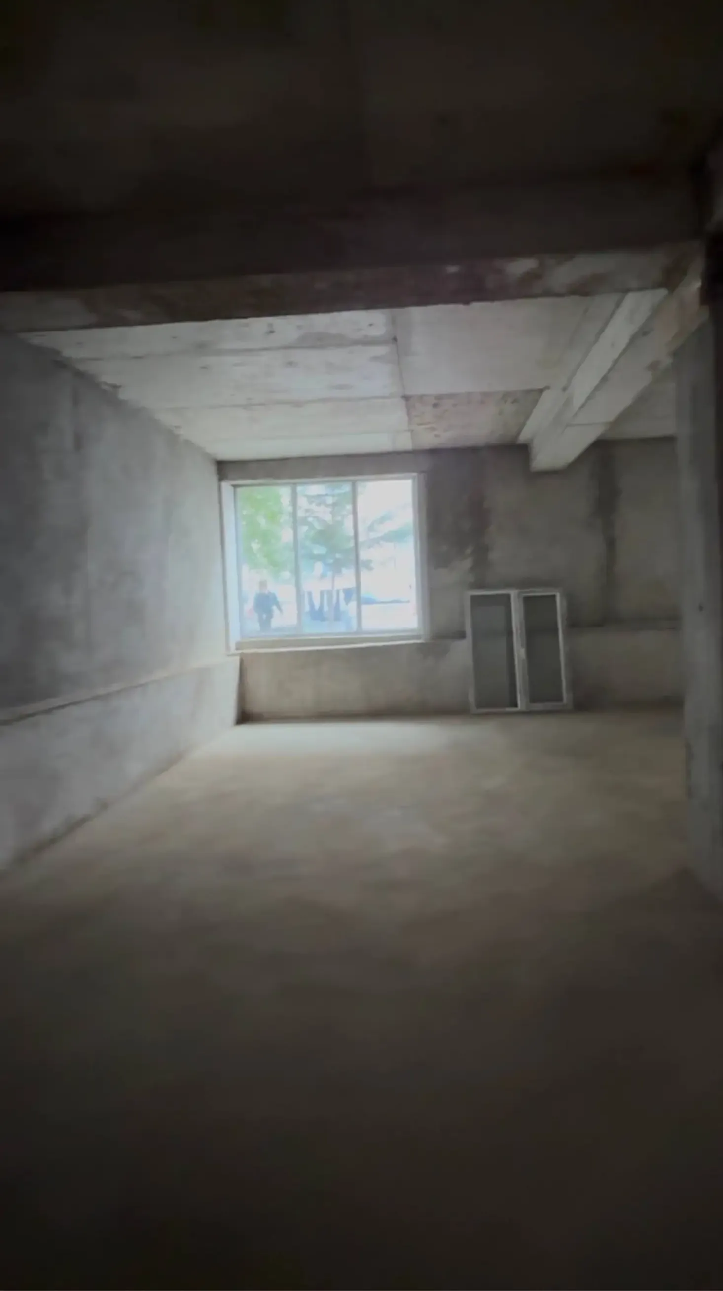 Помещение под магазин / салон, 450м², И Сомони