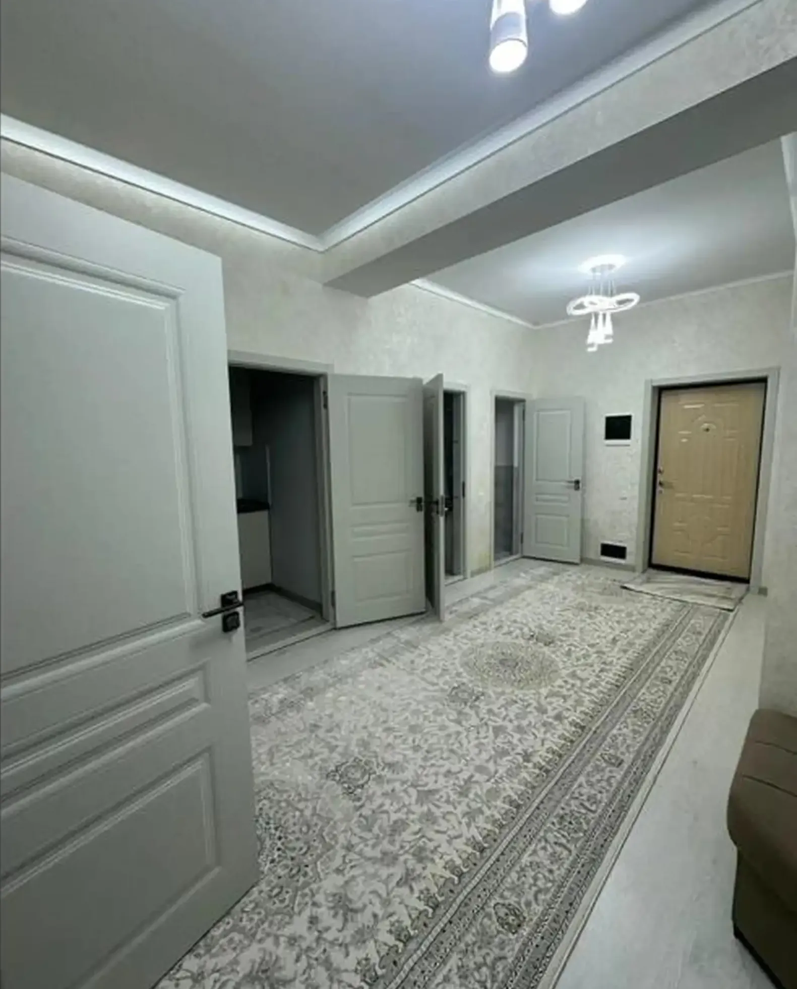 2-комн. квартира, 3 этаж, 65м², Сино