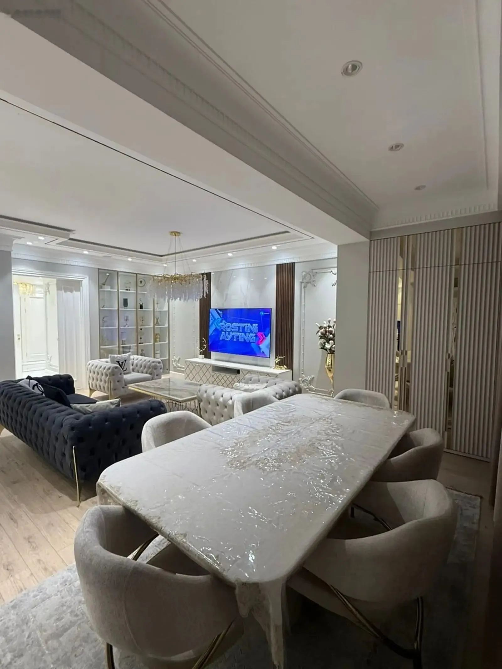 4-к квартира, 13 этаж, 160 м², овир