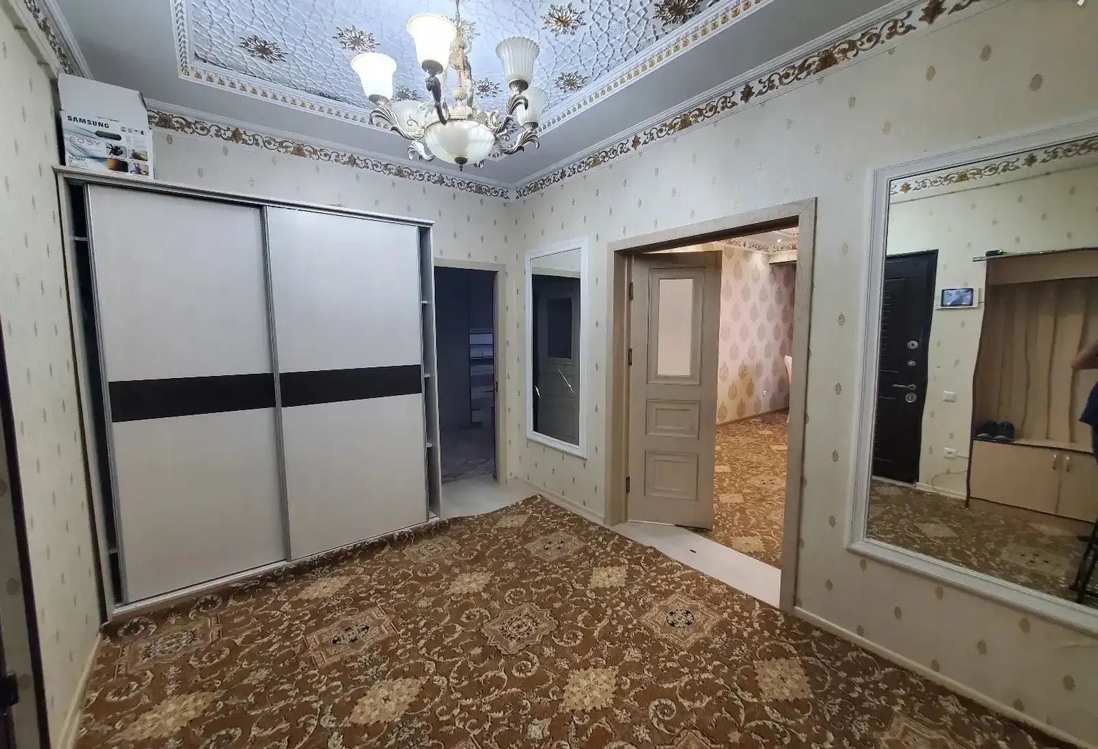 2-комн. квартира, 12 этаж, 82м², Славянский, роддом 1