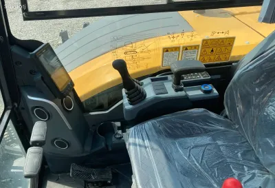 Экскаватор XCMG XE60G 0.24куб