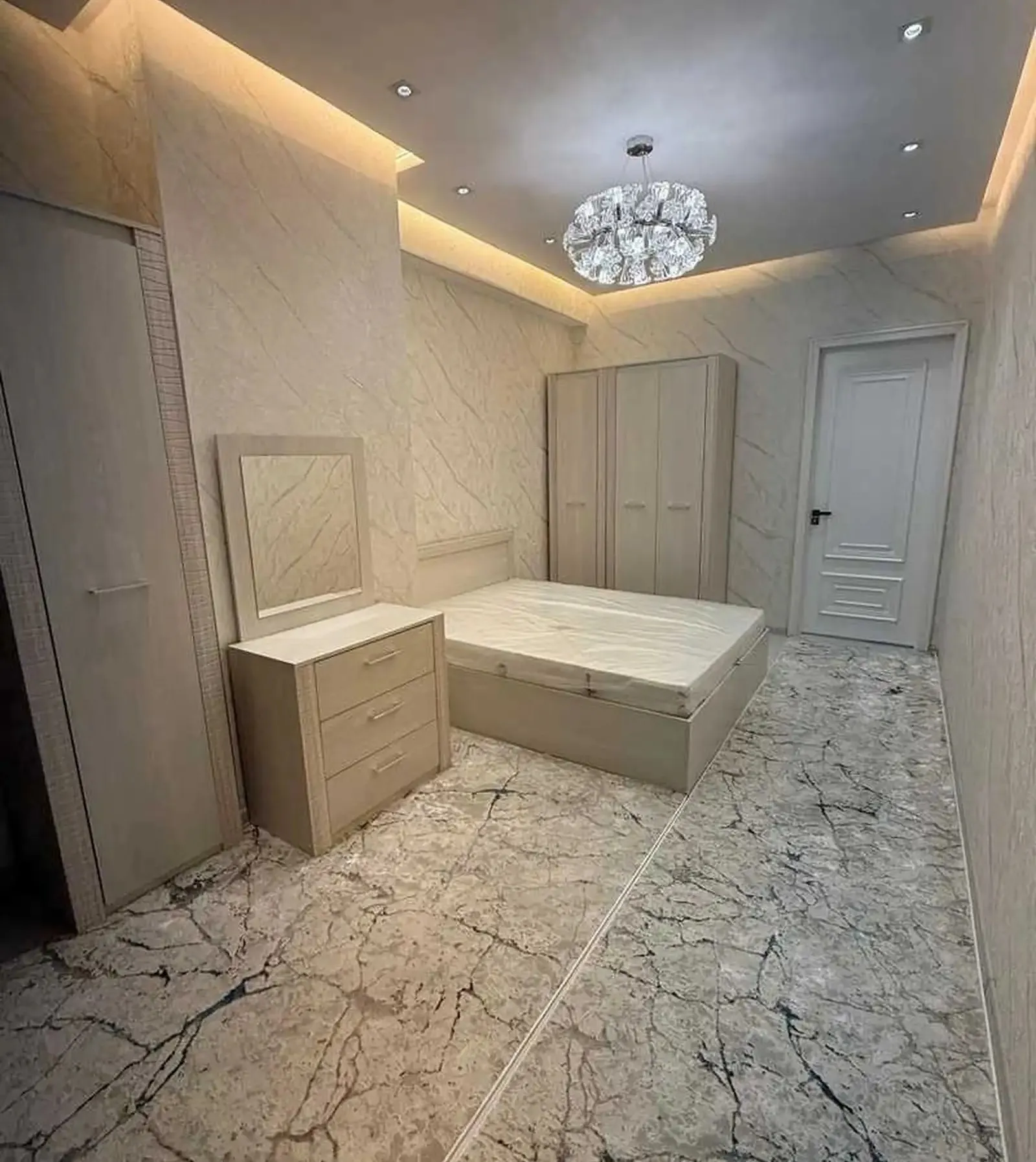 2-комн. квартира, 5 этаж, 70м², Сино
