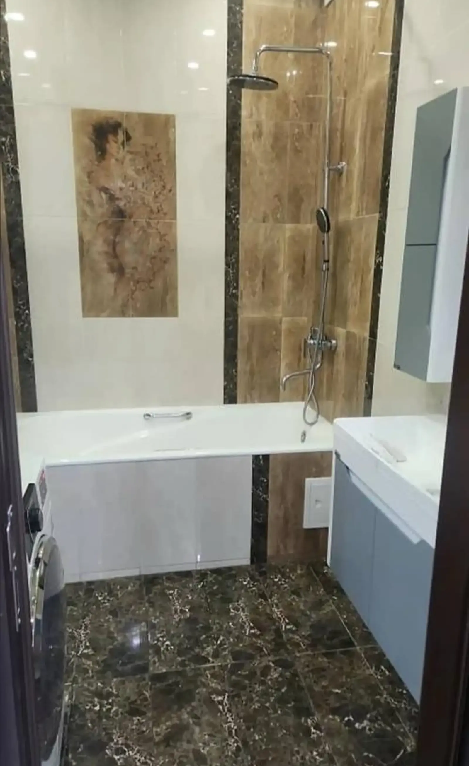 2-комн. квартира, 10 этаж, 100м², Сомони