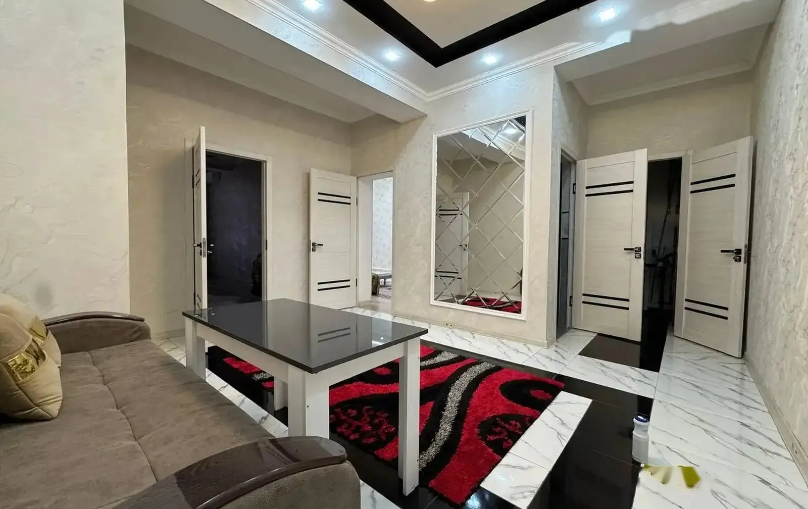 2-комн. квартира, 3 этаж, 72м², Сино