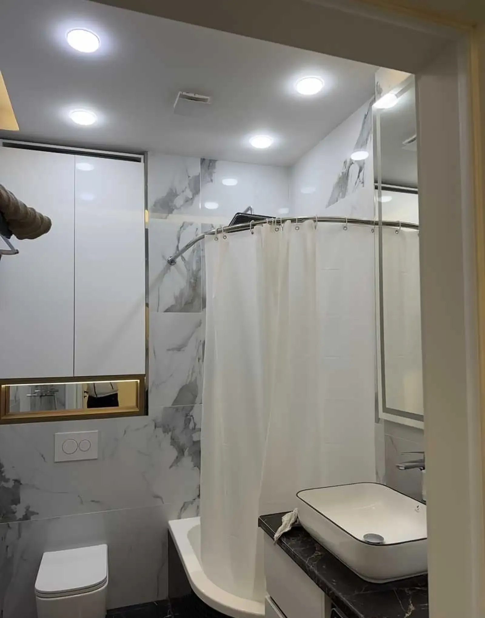 2-комн. квартира, 12 этаж, 70м², сино 2