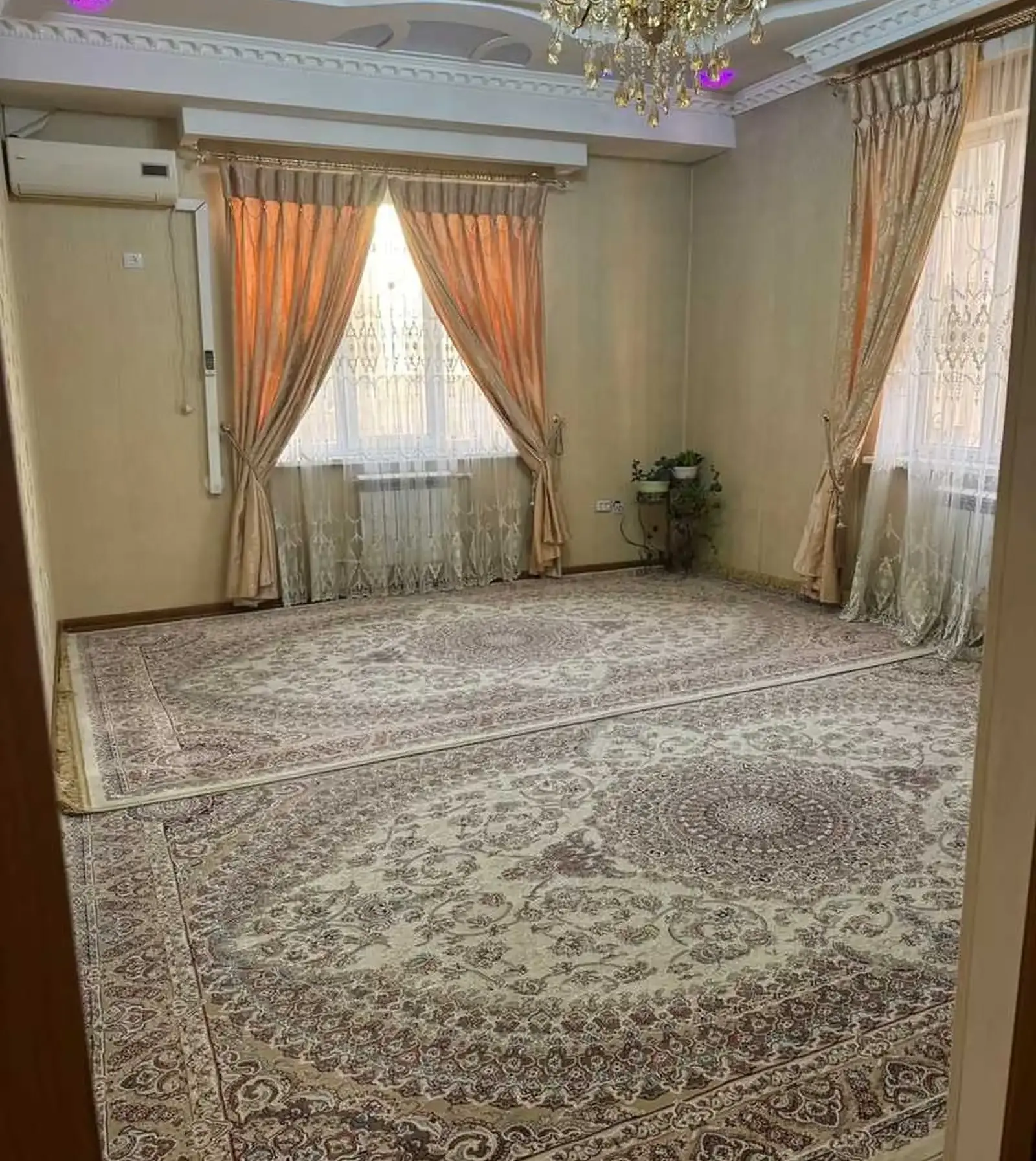 2-комн. квартира, 6 этаж, 97м², сино
