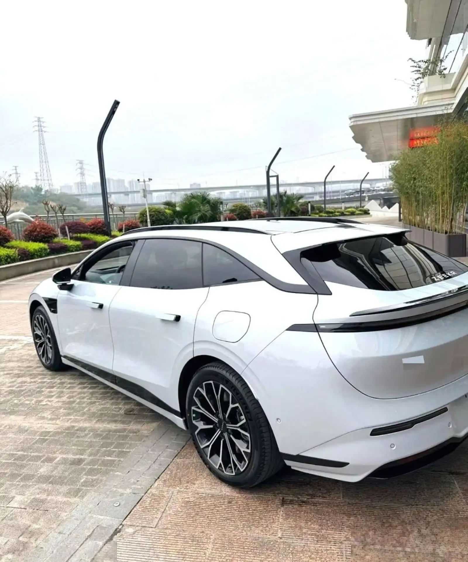 Zeekr 007, 2026