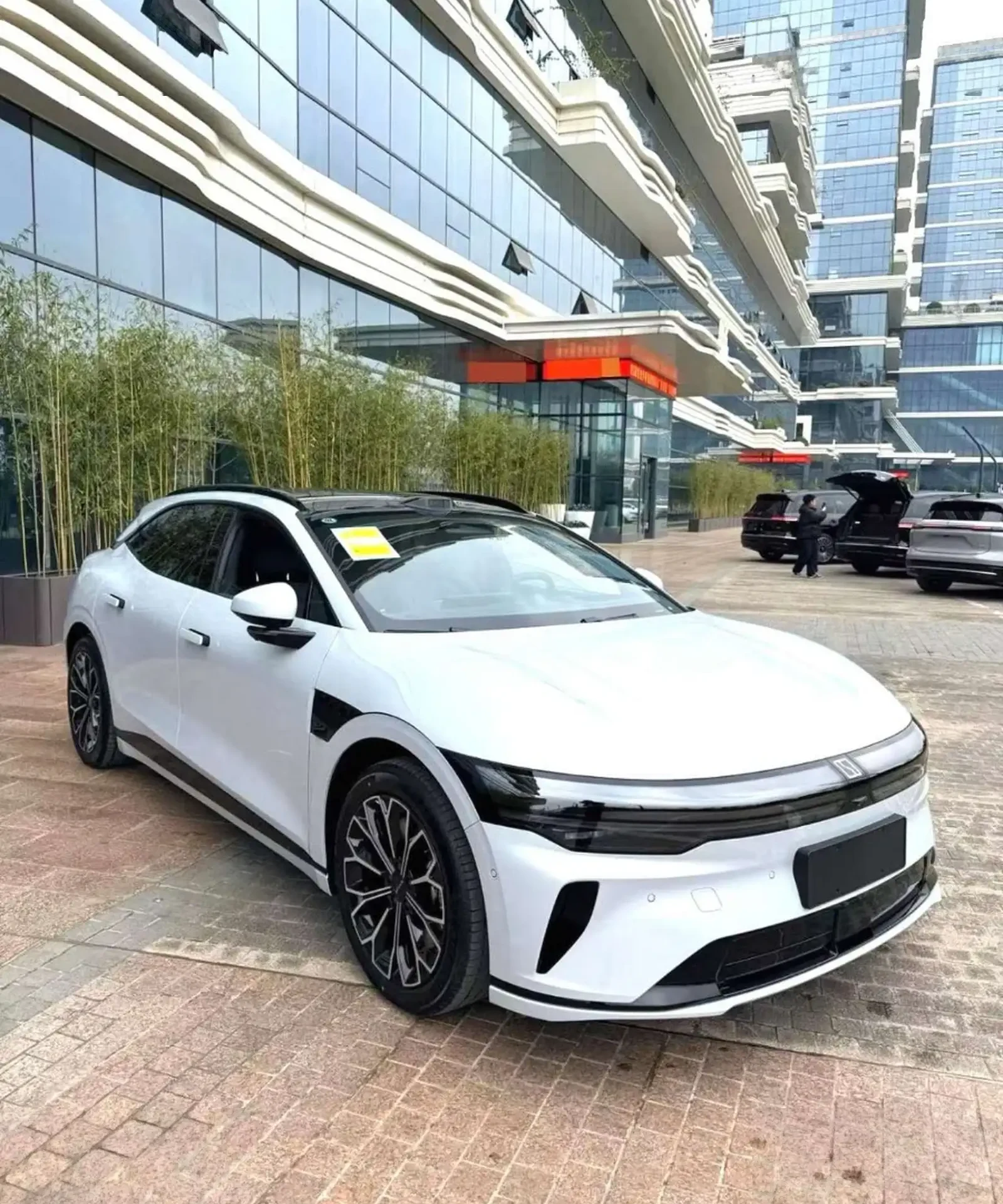 Zeekr 007, 2026