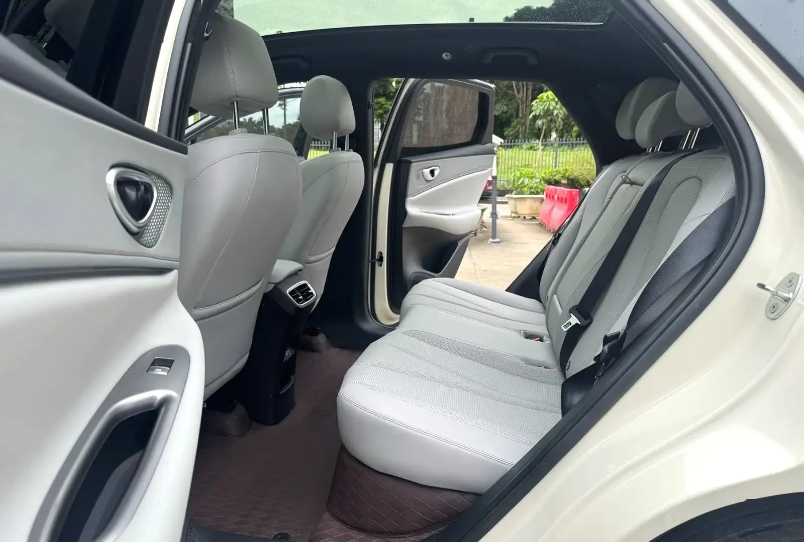 BYD Sea Lion 06, 2025