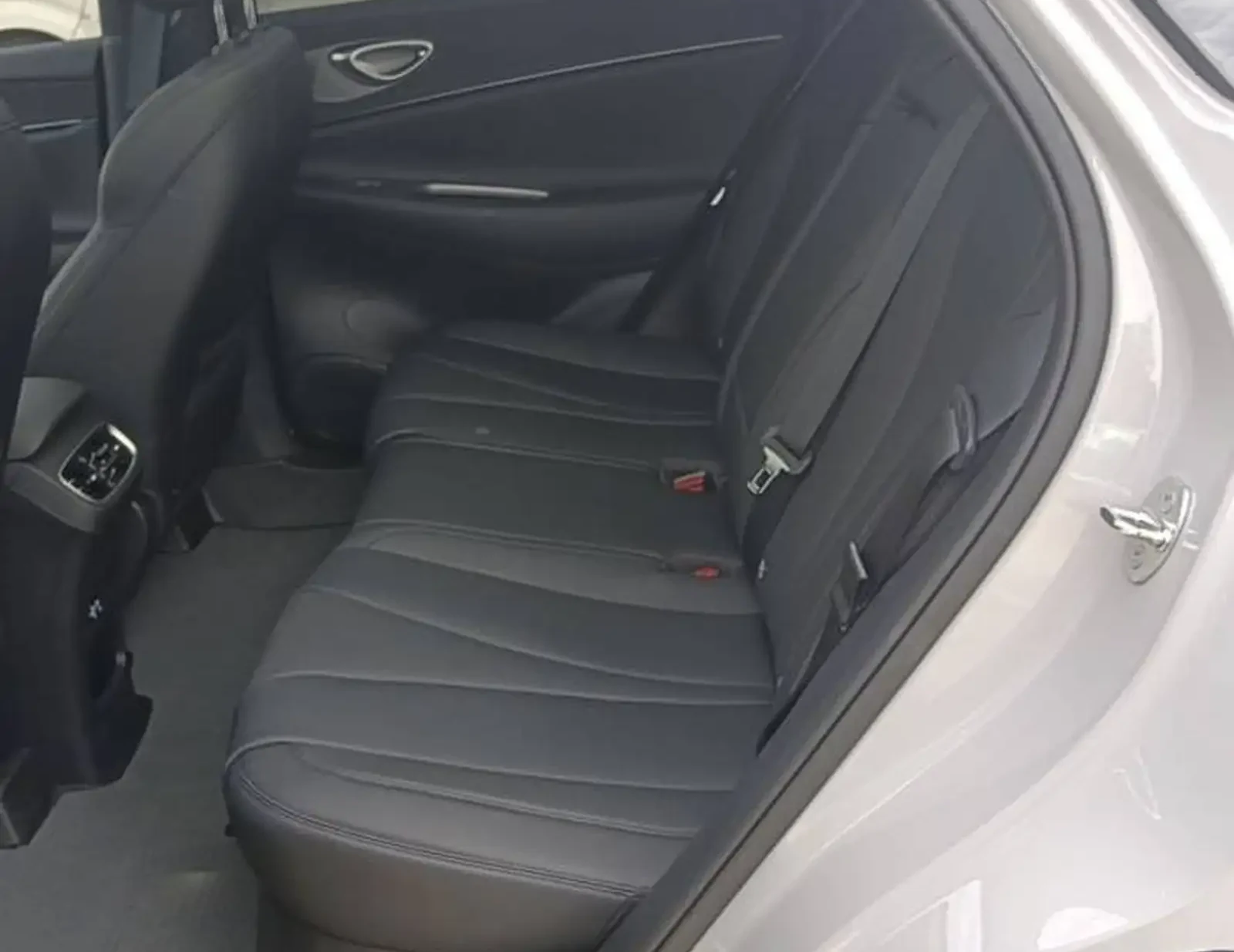 BYD Sea Lion 06, 2025