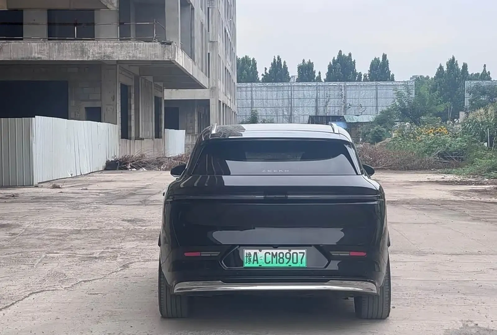 Zeekr 7X, 2025