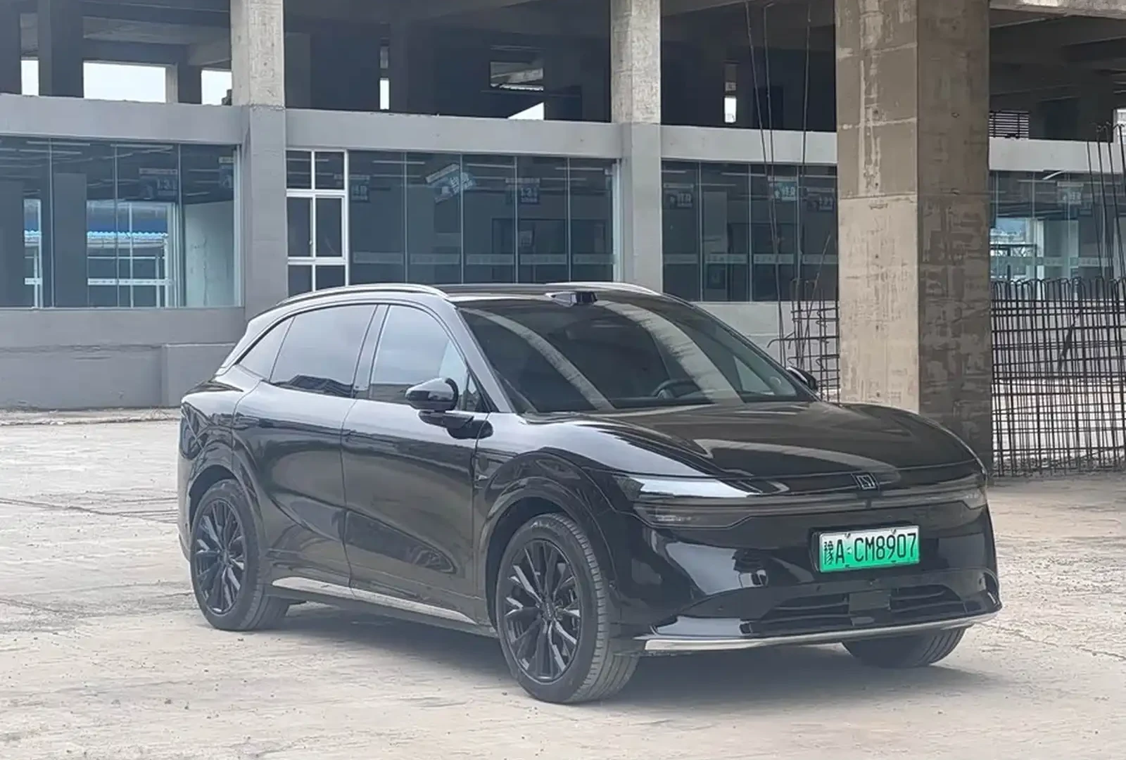 Zeekr 7X, 2025
