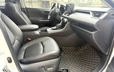 Toyota RAV 4, 2023 — миниатюра 3