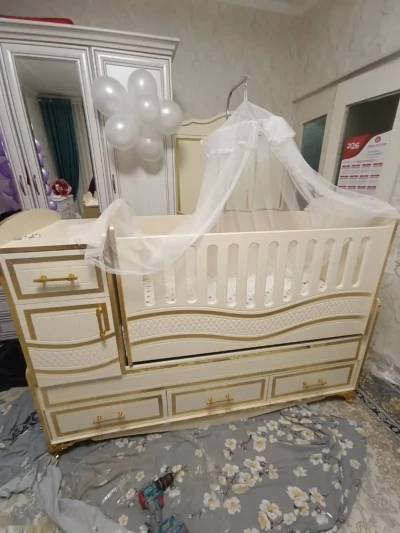 Колыбель со шкафом