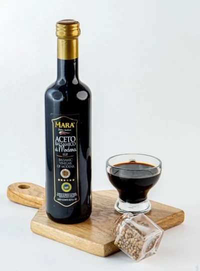 Сирко Aceto Balsamico di Modena Italy