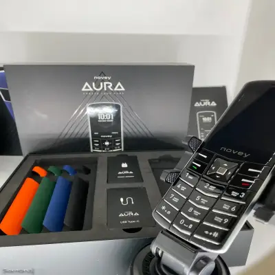 Телефон Novey Aura V1