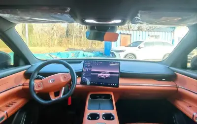 CHANGAN QO7, 2025