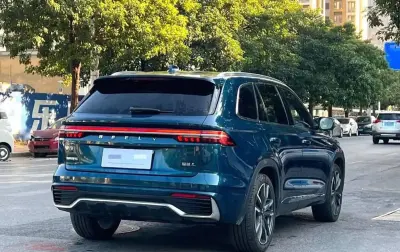 Geely Monjaro, 2022
