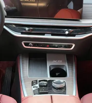 BMW X5, 2025