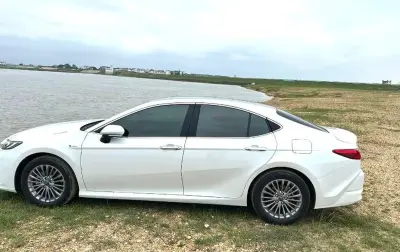 Toyota Camry, 2025