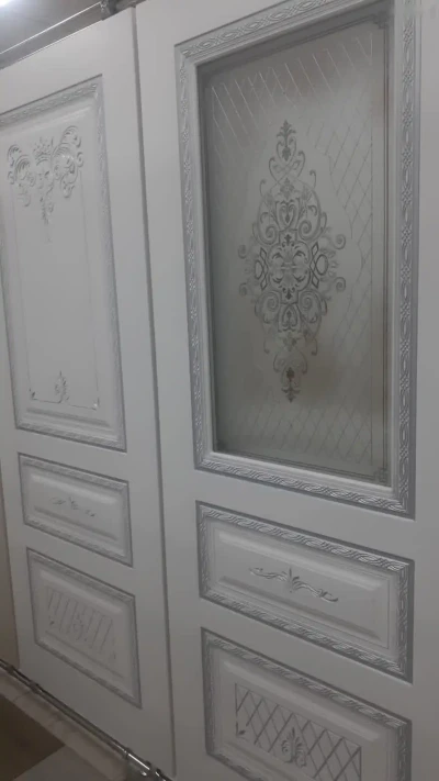 Дверь