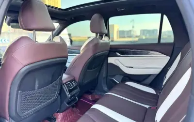 Geely Monjaro, 2023
