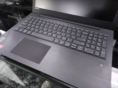 Игровой ноутбук Lenovo Ideapad V330 Core i7-8550U 8GB/1TB 8TH GEN — миниатюра 6