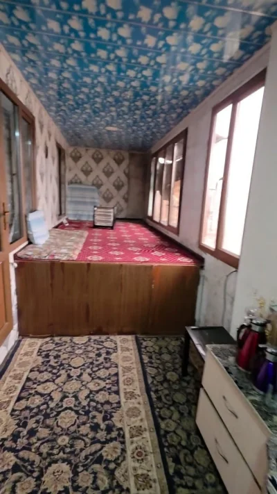4-к квартира, 4 этаж, 80  м², Фирдавси, 65 мкр