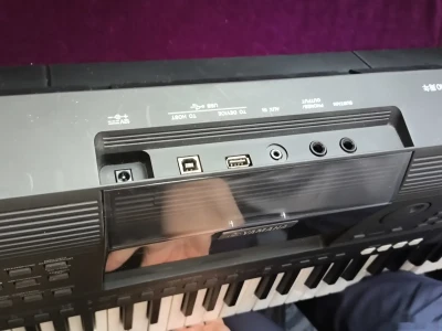 Синтезатор yamaha e453 — миниатюра 3