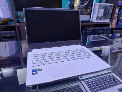 Игровой ноутбук MSI SWORD 15 Core i5-12450H / RTX 3050 / 8GB / 512GB SSD
