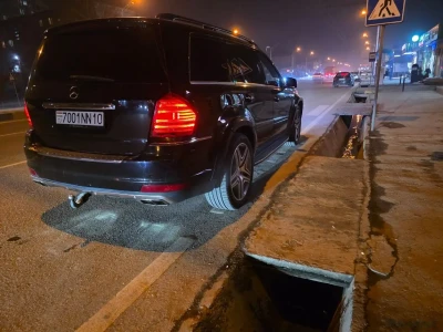 Mercedes-Benz GL class, 2011 — миниатюра 7