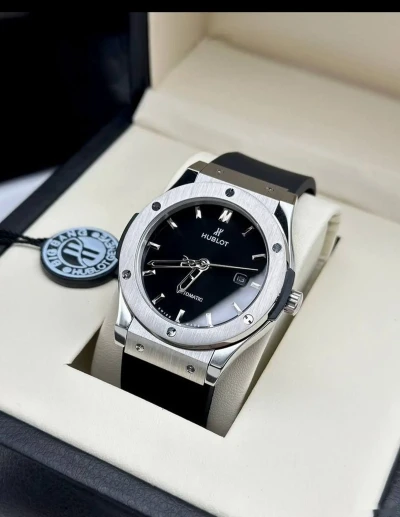 Часы Hublot automatic