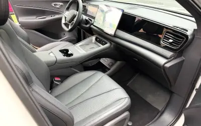 BYD Sea Lion 06, 2025