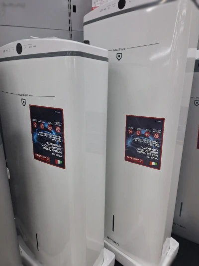 Водонагреватель Ariston 80л. Velis