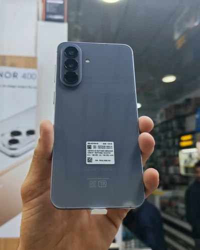 Samsung Galaxy A57 5G 8/256Gb black — миниатюра 5
