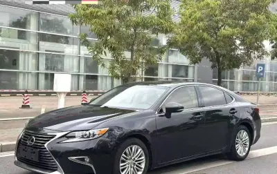 Lexus ES series, 2016 — миниатюра 5