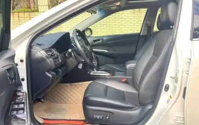 Toyota Camry, 2015