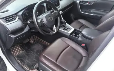 Toyota RAV 4, 2020