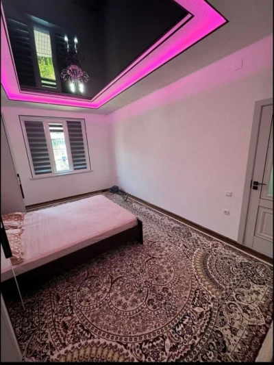 1-комн. квартира, 4 этаж, 50 м², 19мкр — миниатюра 2