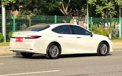 Toyota Camry, 2025