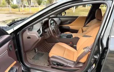 Lexus ES series, 2018 — миниатюра 8