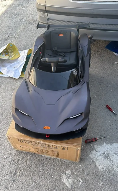 Детская машинка