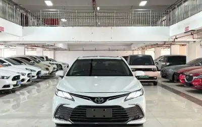 Toyota Camry, 2023 на заказ — миниатюра 4