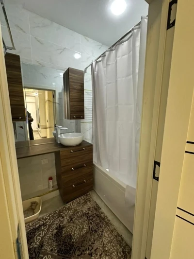 2-комн. квартира, 11 этаж, 60м², 17мкр — миниатюра 10