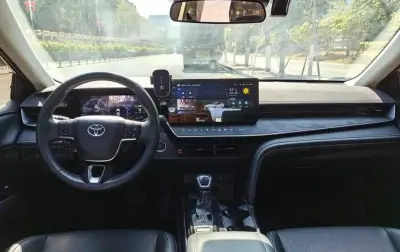Toyota Camry, 2024