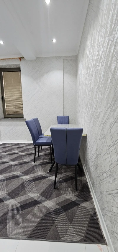 2-комн. квартира, 4 этаж, 80м², 20мкр — миниатюра 15